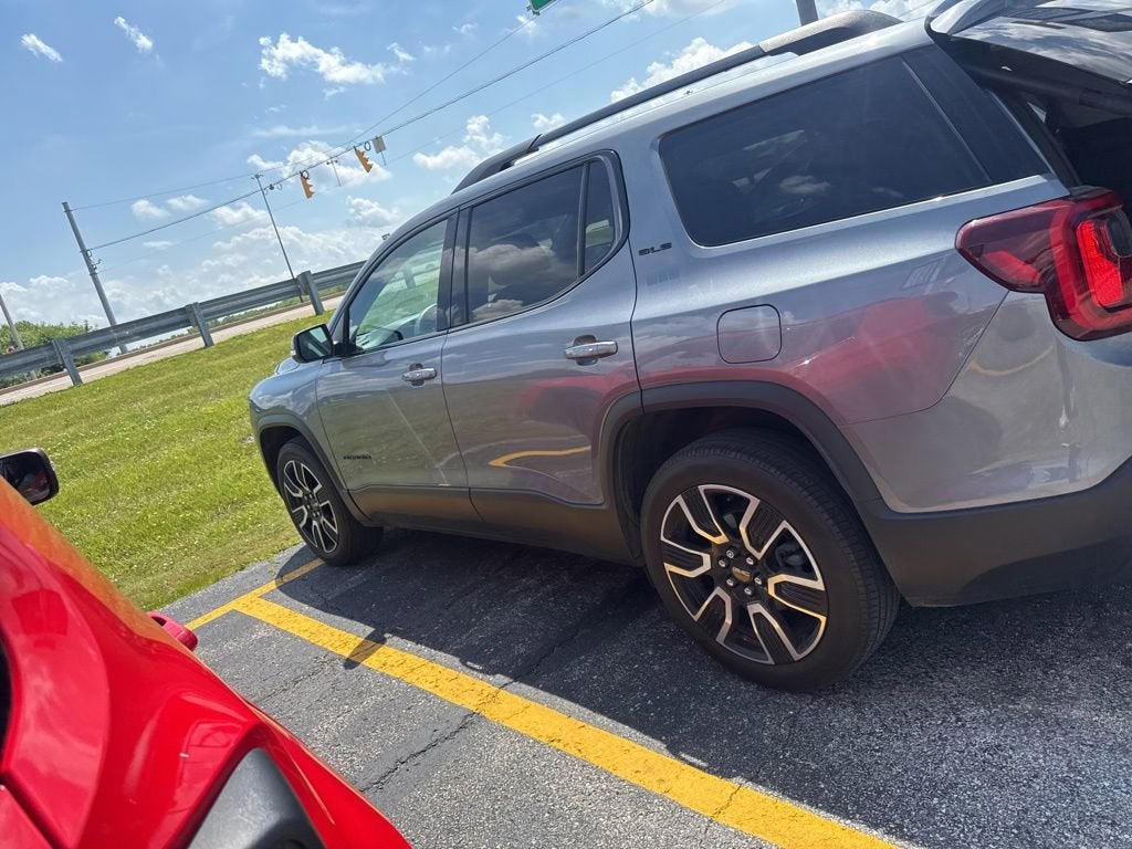 2021 GMC Acadia SLE
