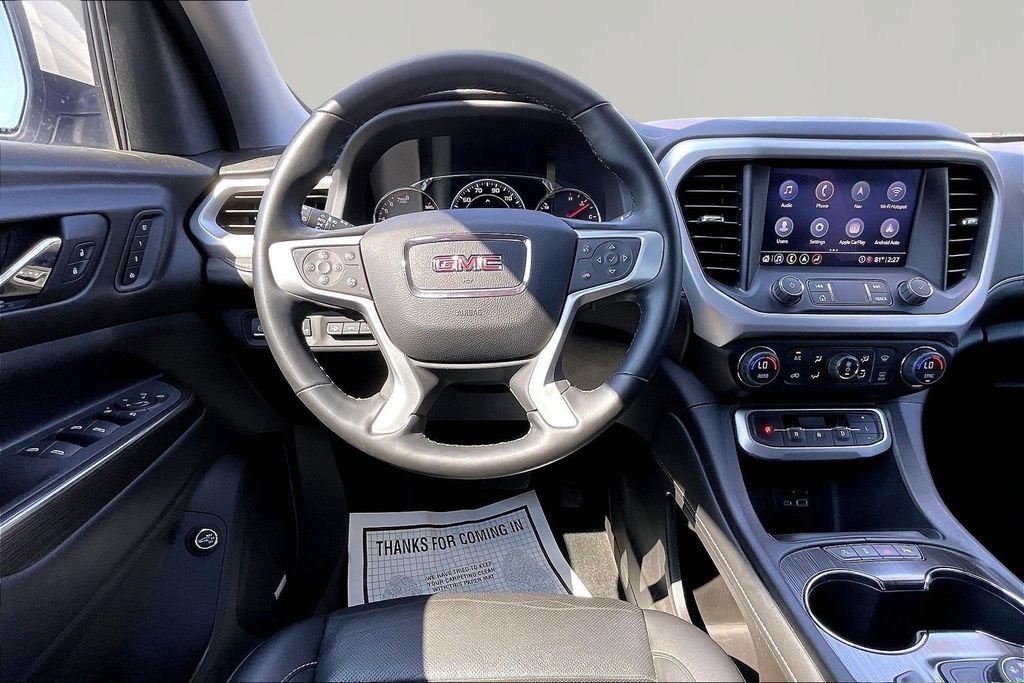 2023 GMC Acadia SLT