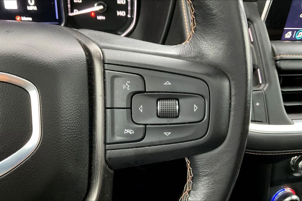 2021 GMC Yukon XL AT4