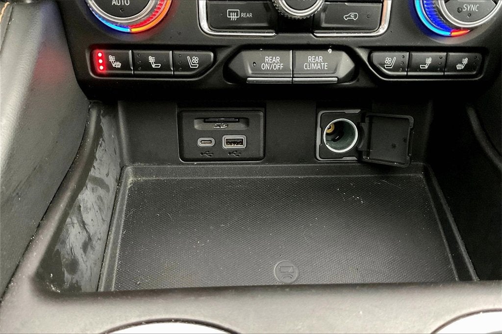 2021 GMC Yukon XL AT4