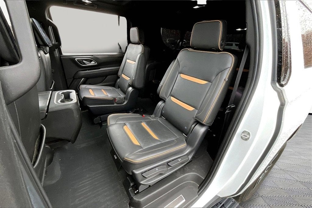 2021 GMC Yukon XL AT4