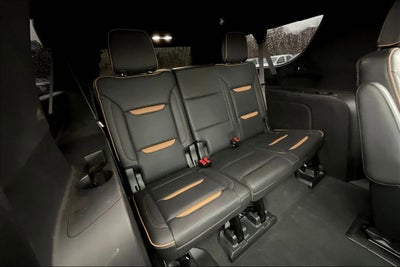 2021 GMC Yukon XL AT4