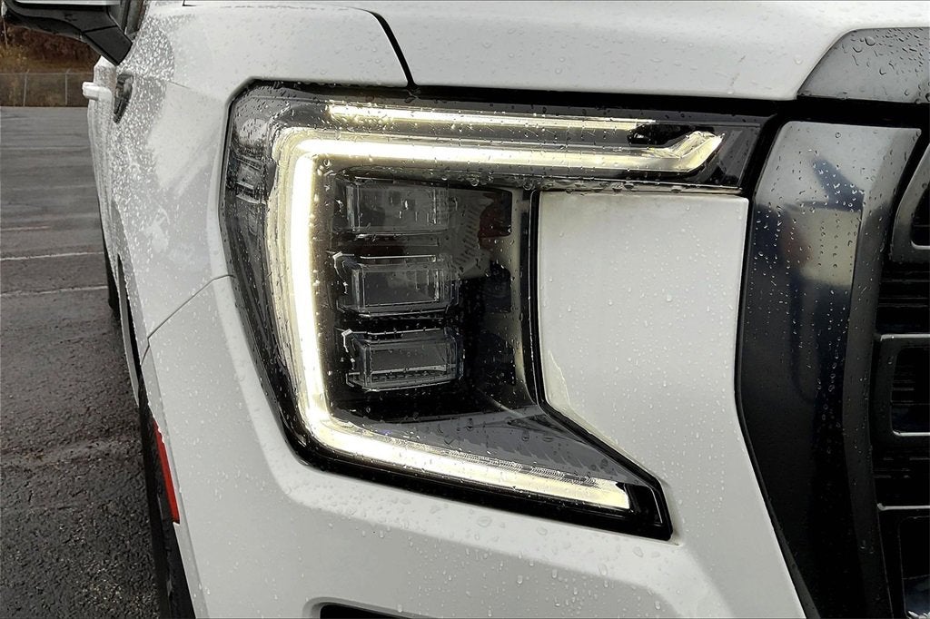 2021 GMC Yukon XL AT4