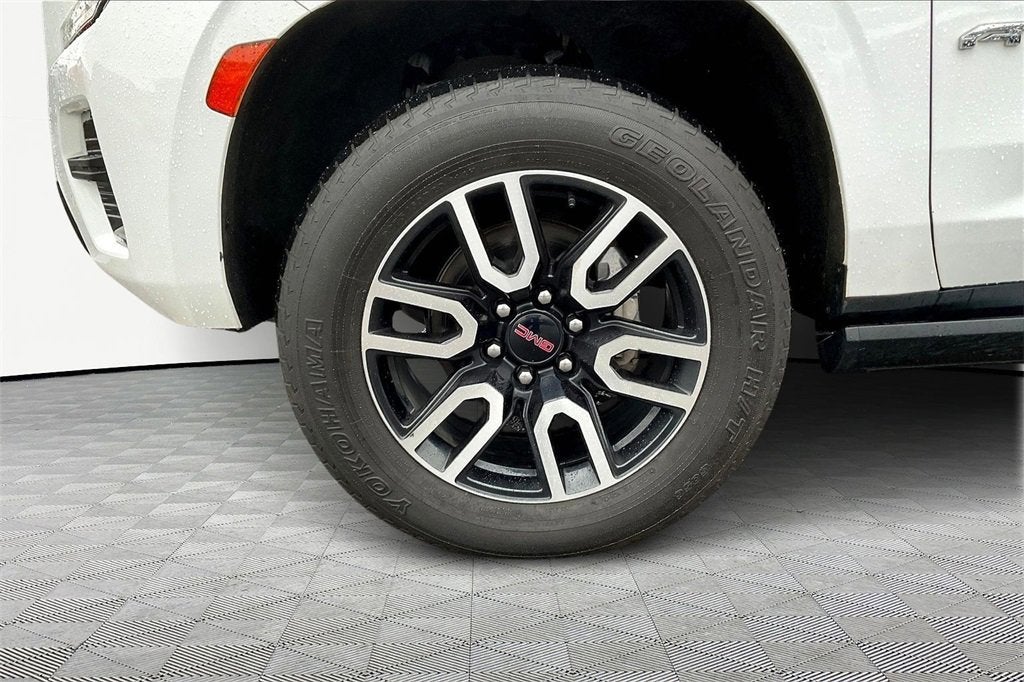 2021 GMC Yukon XL AT4