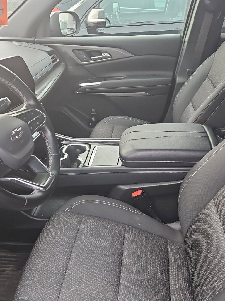 2024 Chevrolet Traverse LS