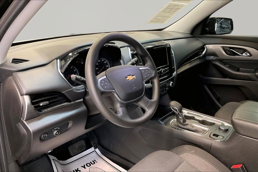 2021 Chevrolet Traverse LS