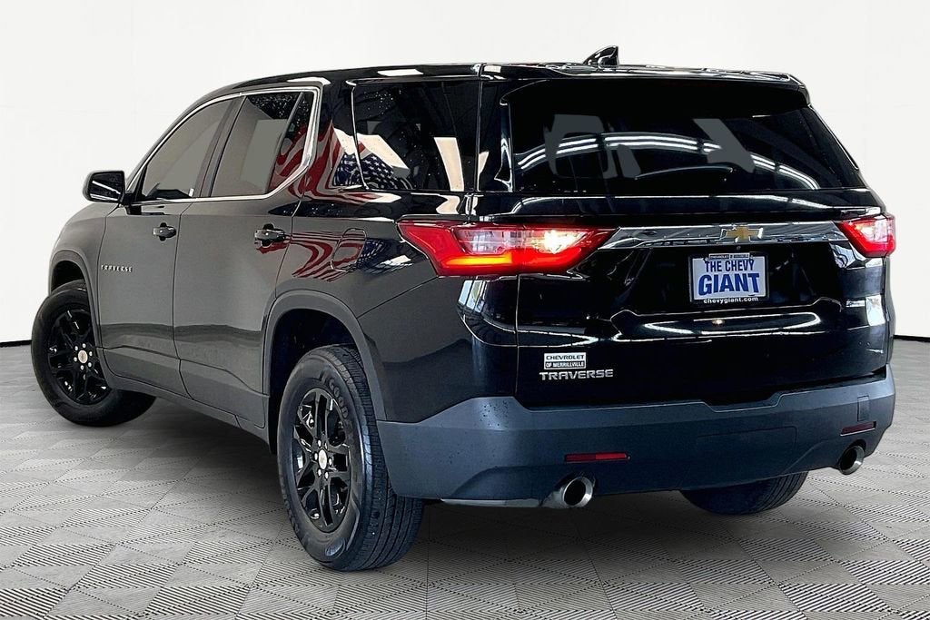 2021 Chevrolet Traverse LS