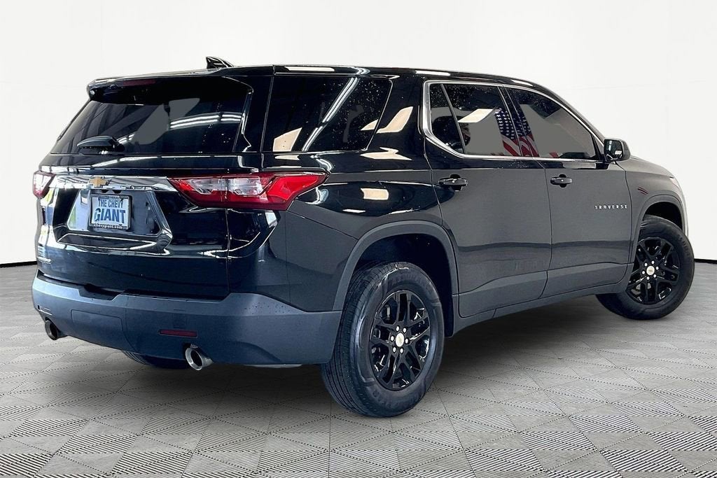 2021 Chevrolet Traverse LS