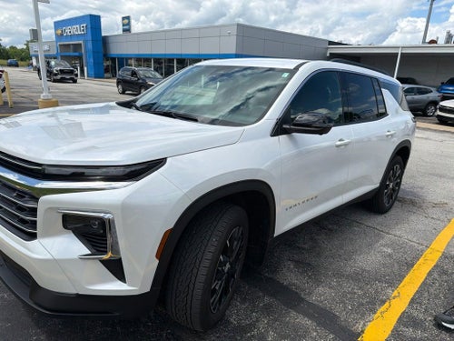 2024 Chevrolet Traverse LT