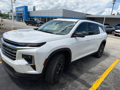 2024 Chevrolet Traverse LT