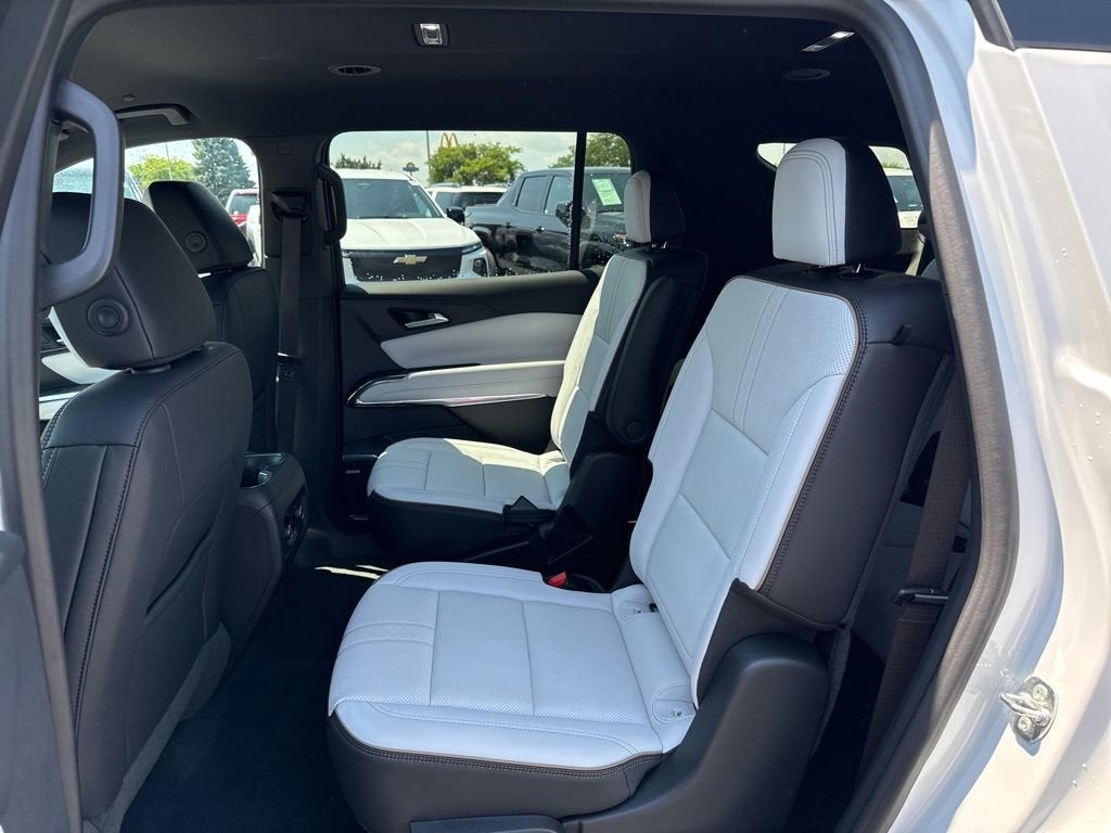 2024 Chevrolet Traverse Premier