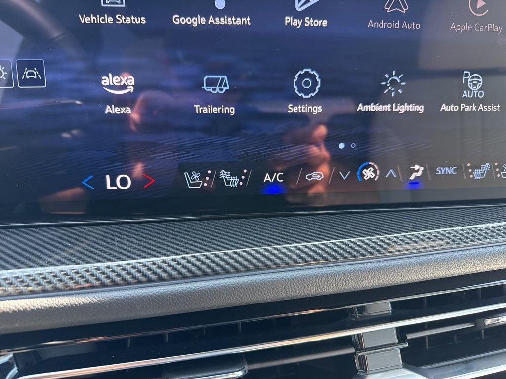 2024 Chevrolet Traverse Premier