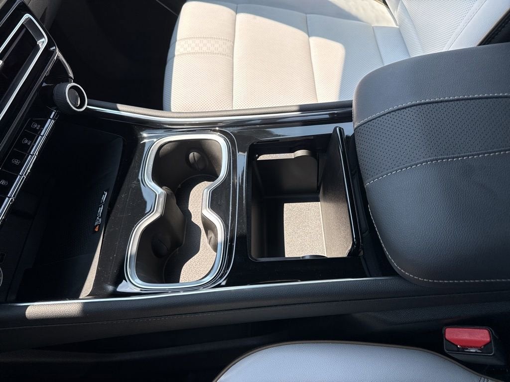 2024 Chevrolet Traverse Premier