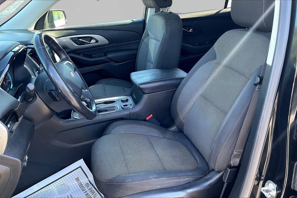 2018 Chevrolet Traverse LT Cloth