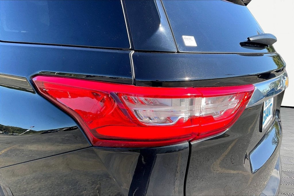 2018 Chevrolet Traverse LT Cloth
