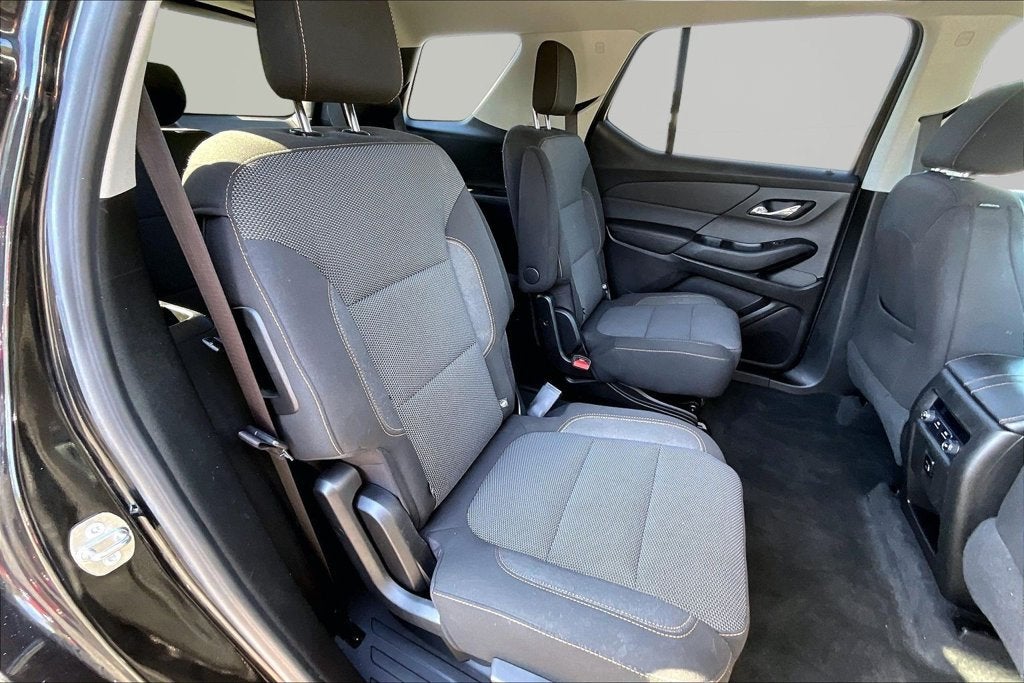 2018 Chevrolet Traverse LT Cloth