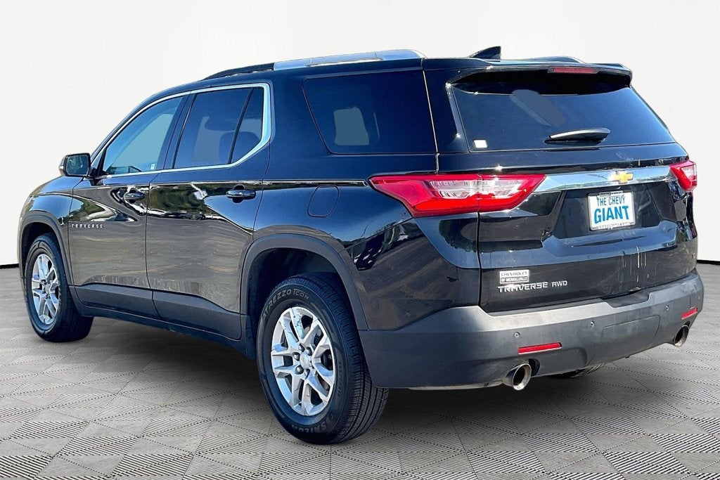 2018 Chevrolet Traverse LT Cloth