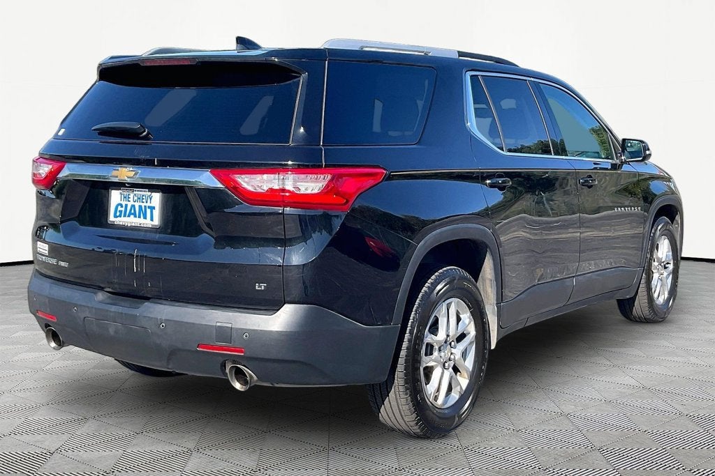 2018 Chevrolet Traverse LT Cloth