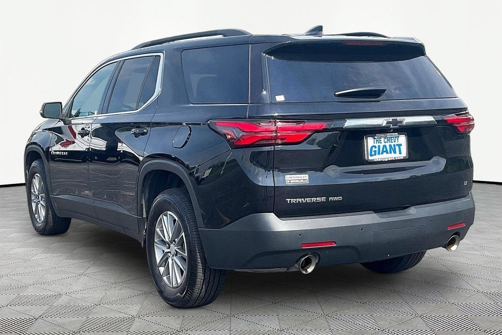 2022 Chevrolet Traverse LT Cloth
