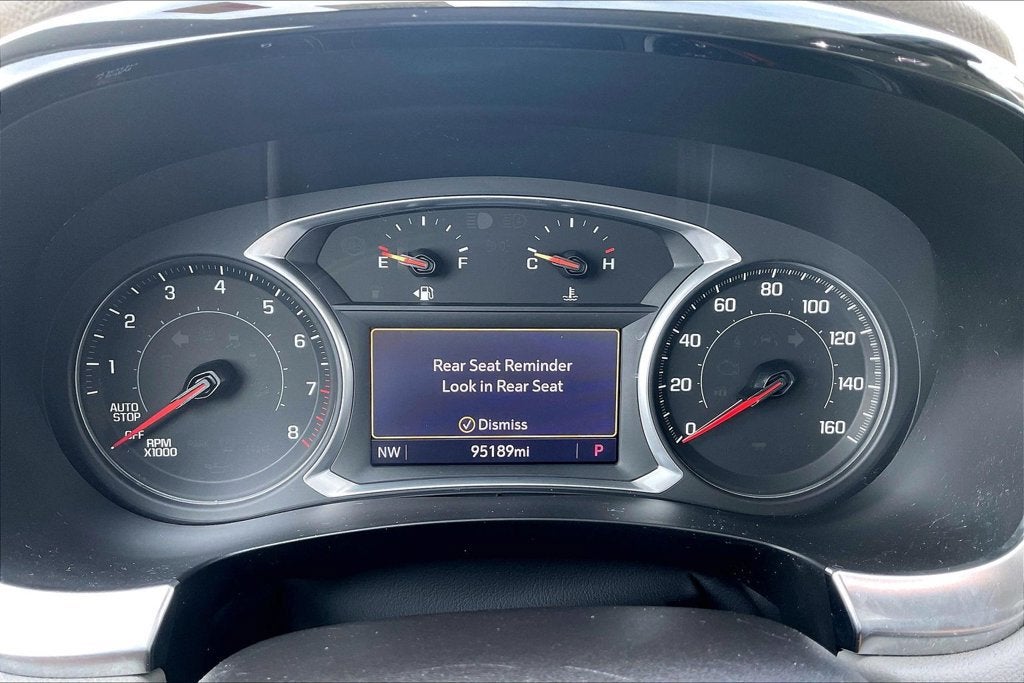 2021 Chevrolet Traverse LT Leather
