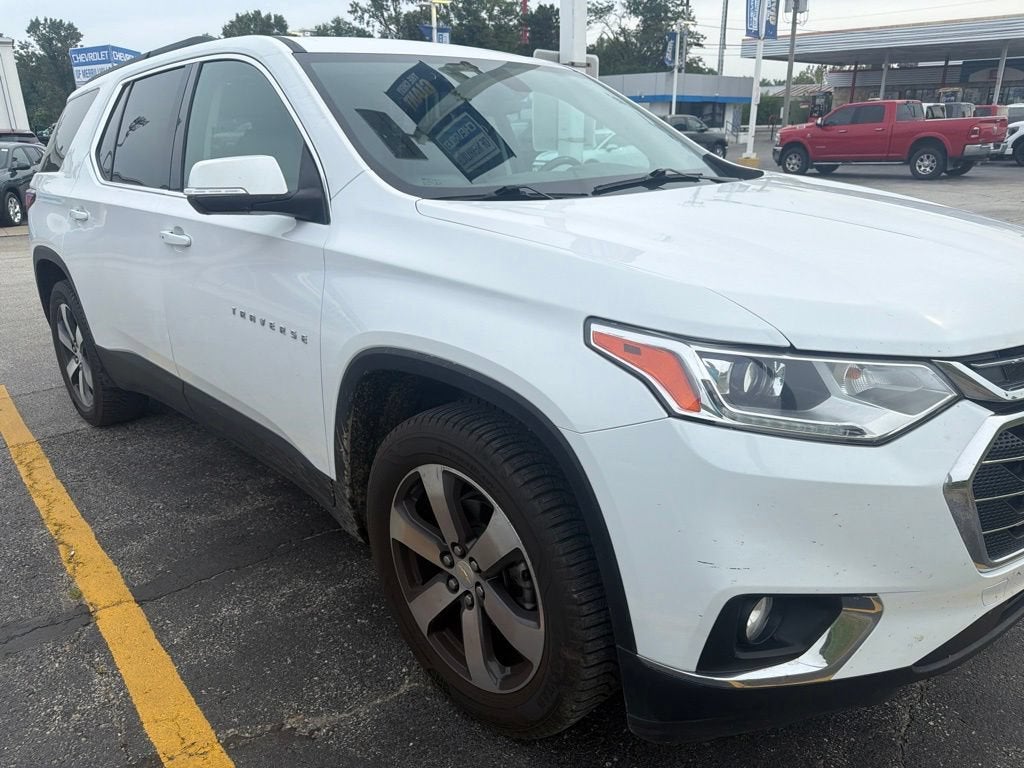 2021 Chevrolet Traverse LT Leather