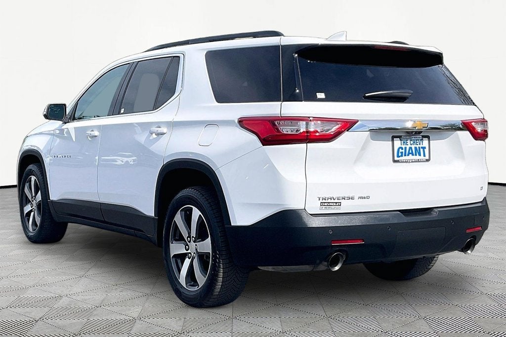 2021 Chevrolet Traverse LT Leather