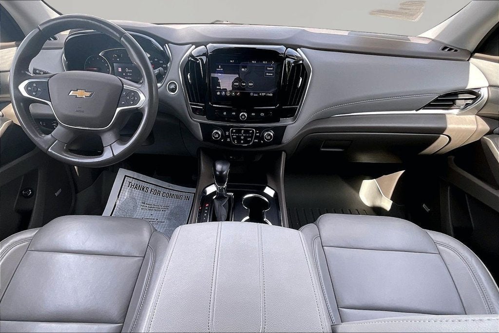 2021 Chevrolet Traverse LT Leather
