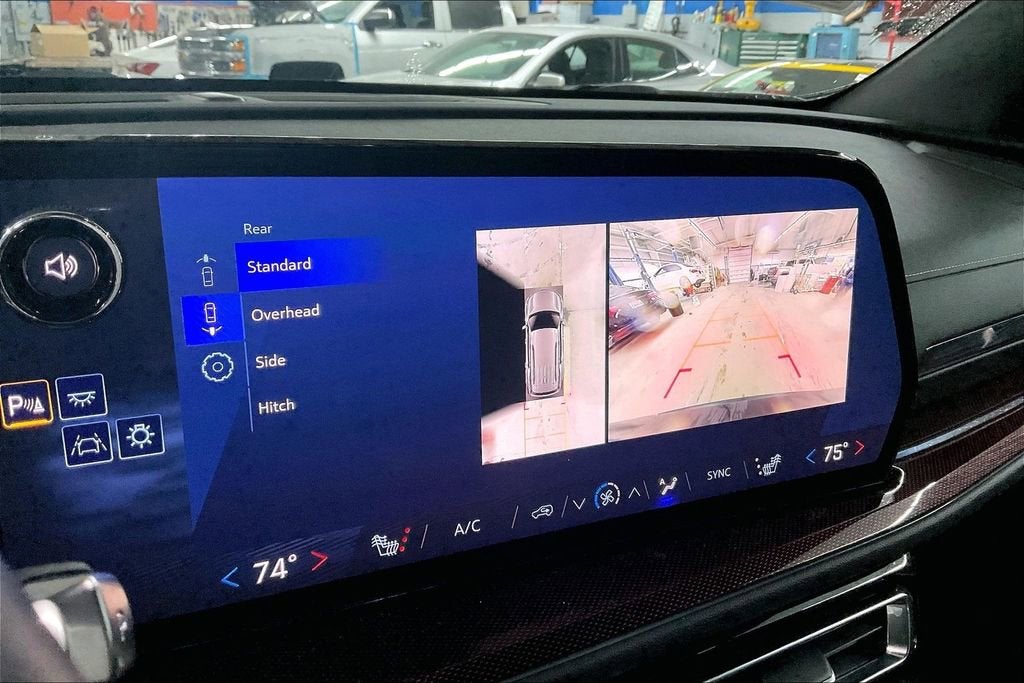 2025 Chevrolet Traverse Z71