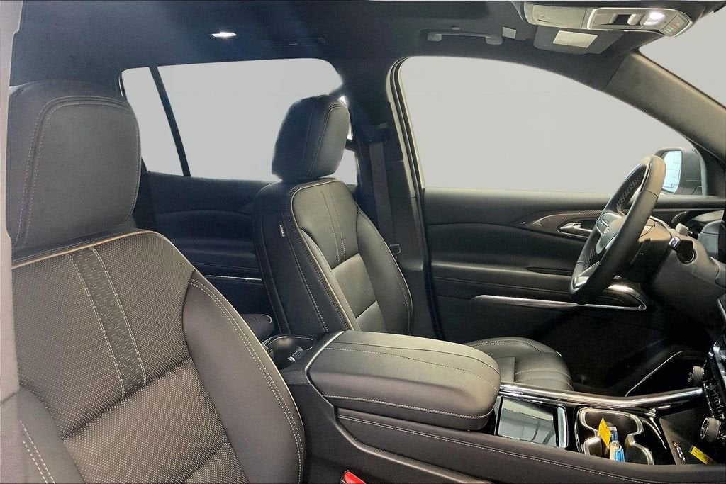 2025 Chevrolet Traverse High Country