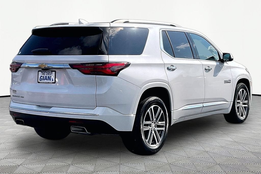 2023 Chevrolet Traverse High Country