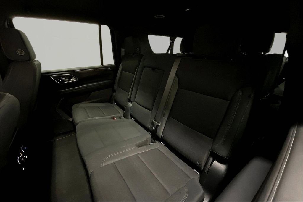 2021 Chevrolet Suburban LS