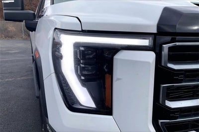 2025 GMC Sierra 3500 HD AT4