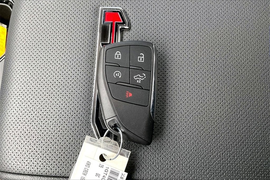 2025 GMC Sierra 3500 HD AT4