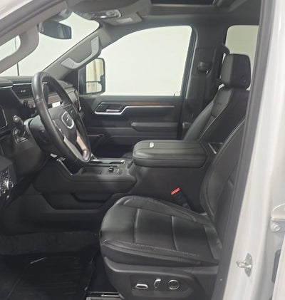 2025 GMC Sierra 3500 HD Denali