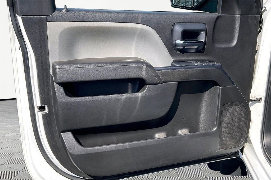 2017 GMC Sierra 1500 REG CAB 2WD 133.0