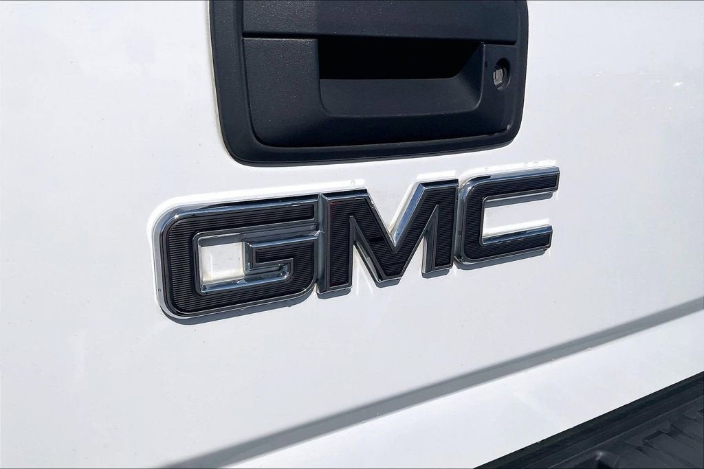 2017 GMC Sierra 1500 REG CAB 2WD 133.0