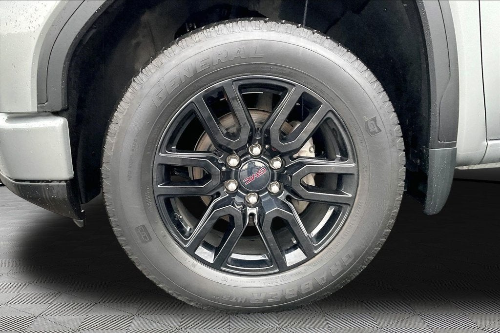 2025 GMC Sierra 1500 Elevation