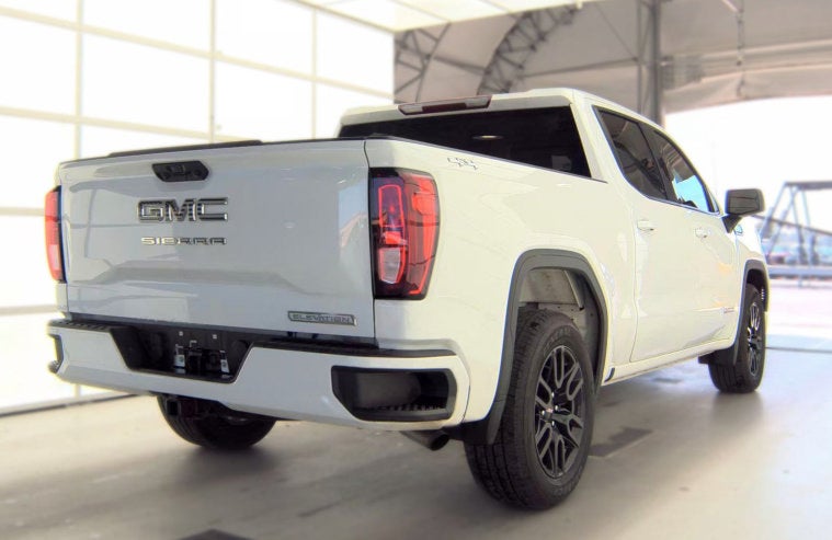 2024 GMC Sierra 1500 Elevation