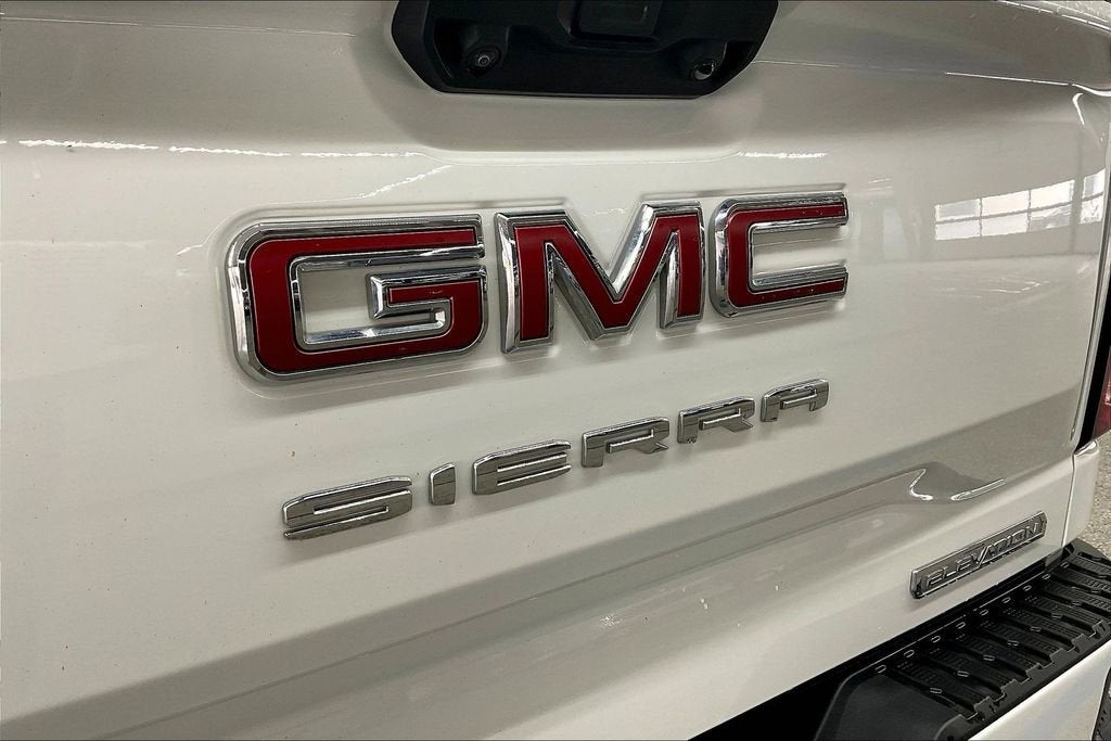 2024 GMC Sierra 1500 Elevation