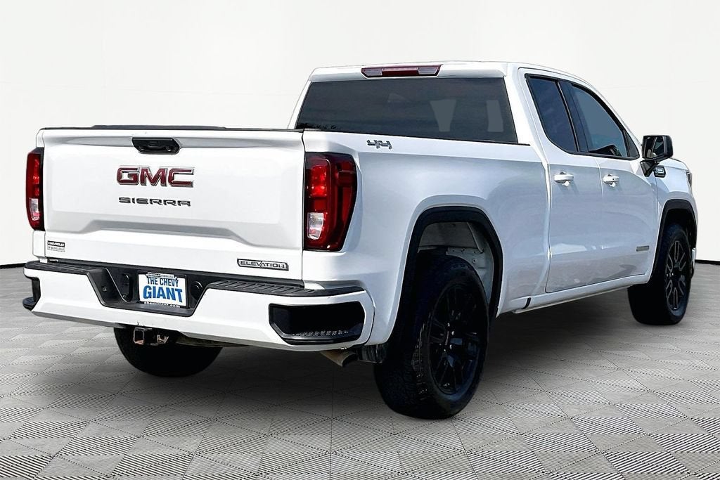 2025 GMC Sierra 1500 Elevation
