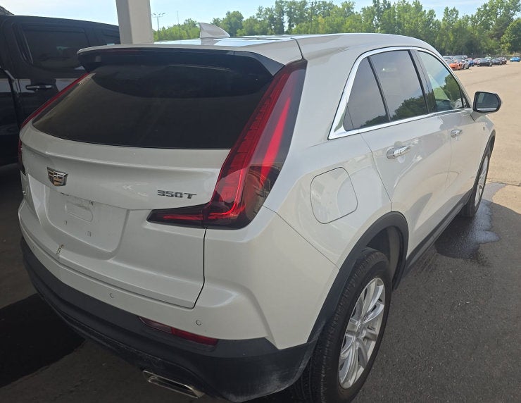 2023 Cadillac XT4 AWD Luxury