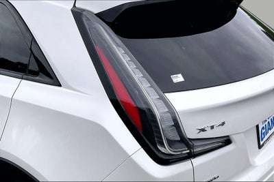 2022 Cadillac XT4 AWD Sport