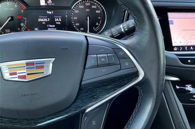 2022 Cadillac XT5 Premium Luxury