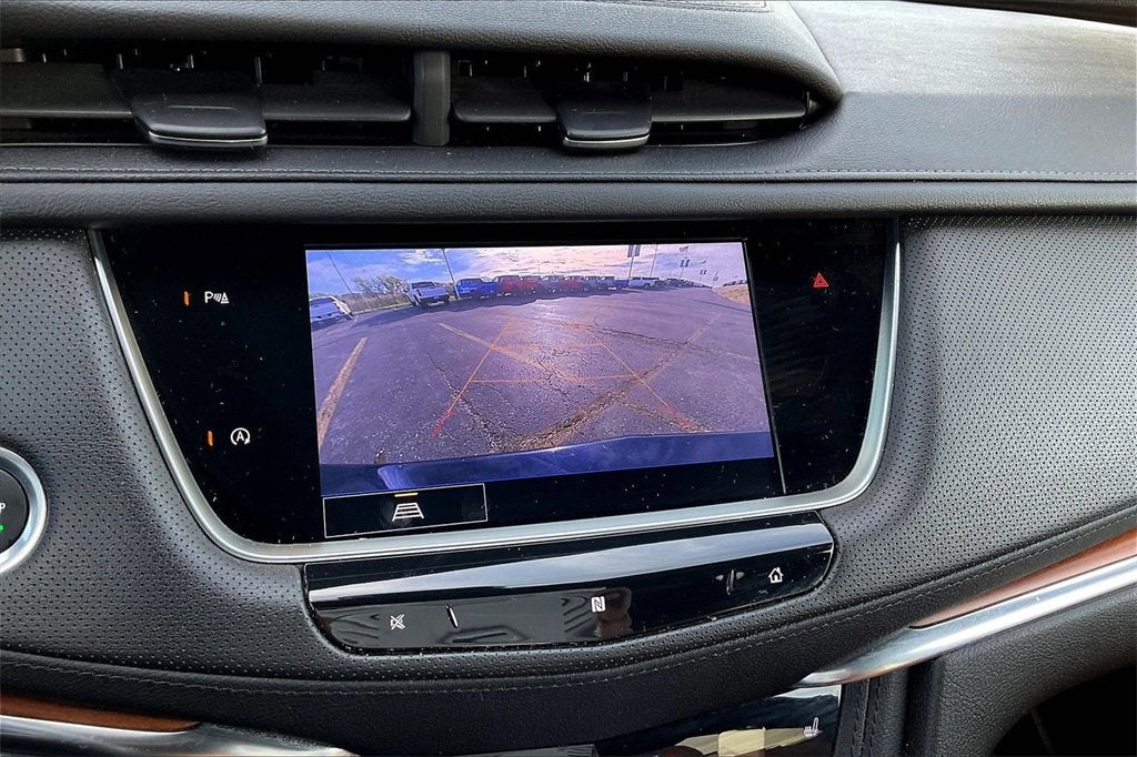 2021 Cadillac XT5 Premium Luxury