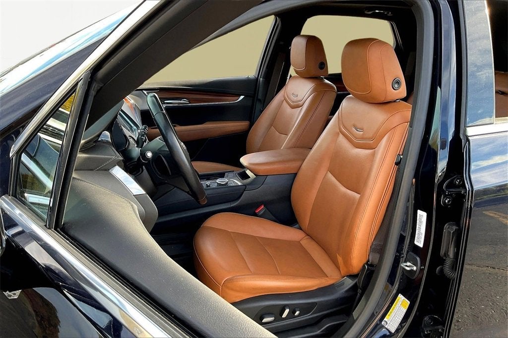 2021 Cadillac XT5 Premium Luxury