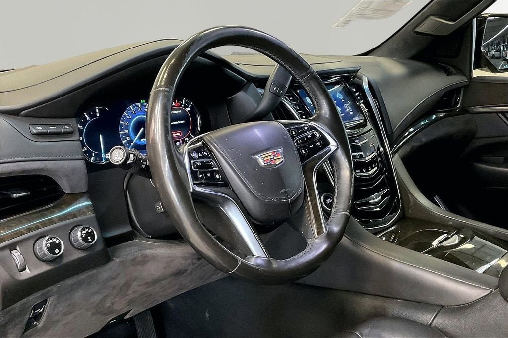 2017 Cadillac Escalade Platinum