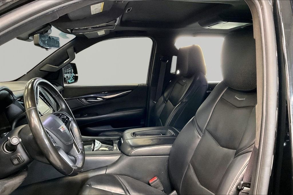 2017 Cadillac Escalade Platinum