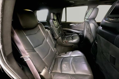 2017 Cadillac Escalade Platinum