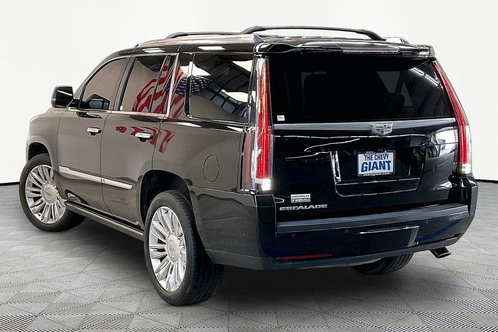 2017 Cadillac Escalade Platinum