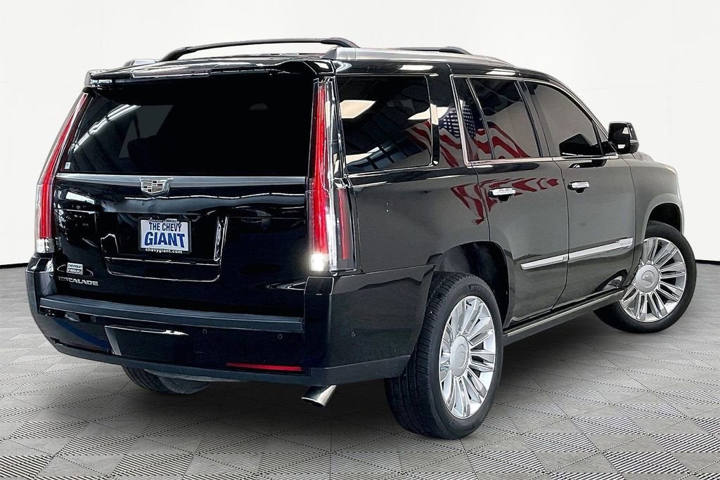 2017 Cadillac Escalade Platinum
